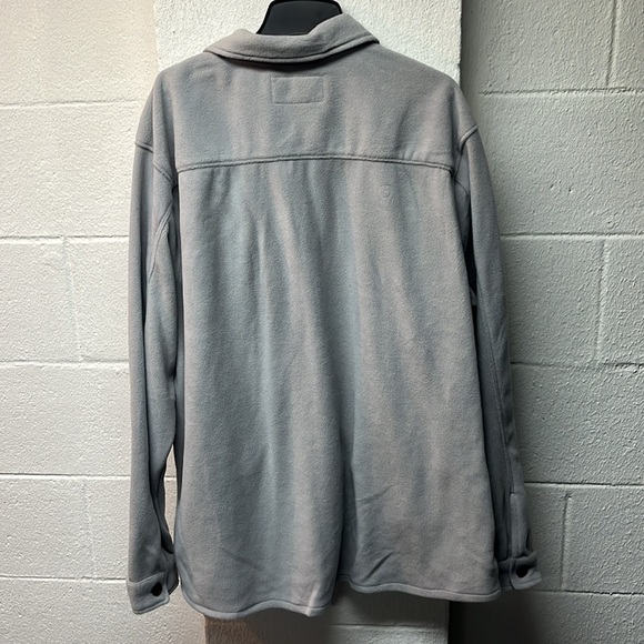 Ecothreads Men's Light Gray Sweater Fleece
Shirt Jacket - Large - Picture 5 of 5